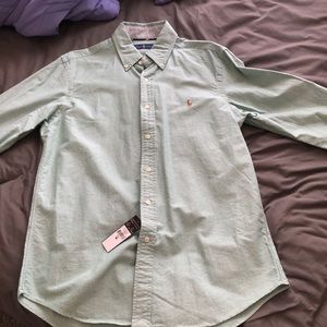 Men's Classic Fit Long Sleeve Solid Oxford Shirt